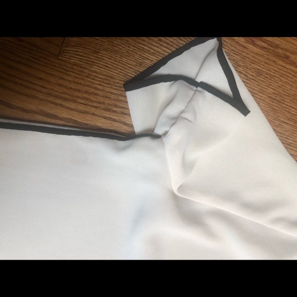 Zara top size small - Picture 4 of 4